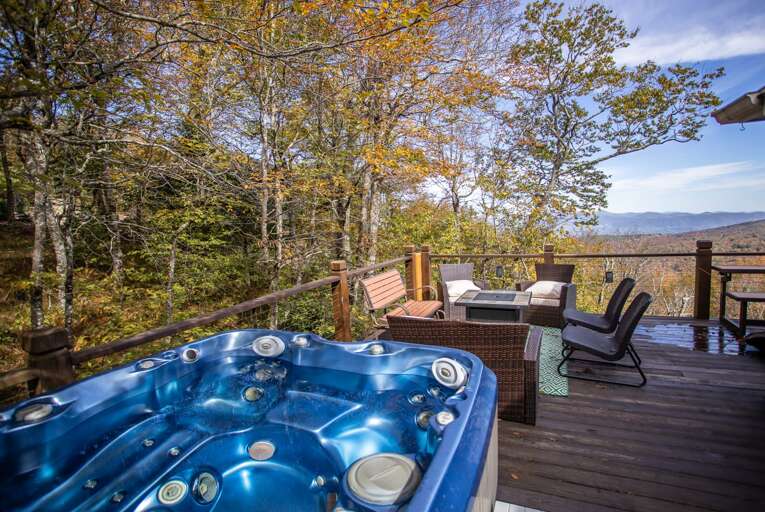 Hot Tub on the Back Deck
