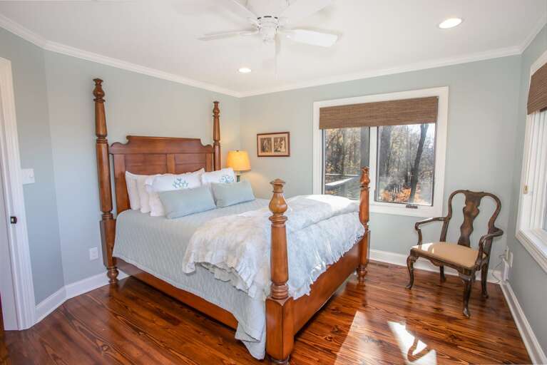 Queen Bedroom on Second Level