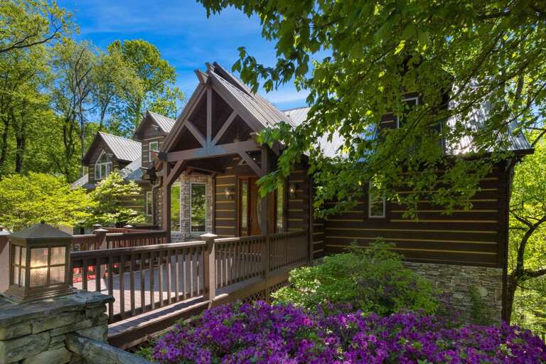 Level Entry to Main Floor