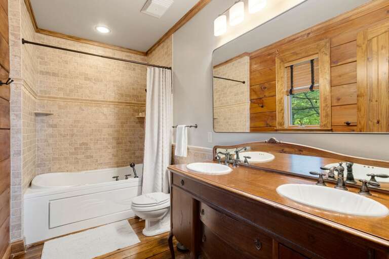 Private EnSuite Full Master Bathroom with Jetted Tub and Shower, with Individual Vanity Areas
