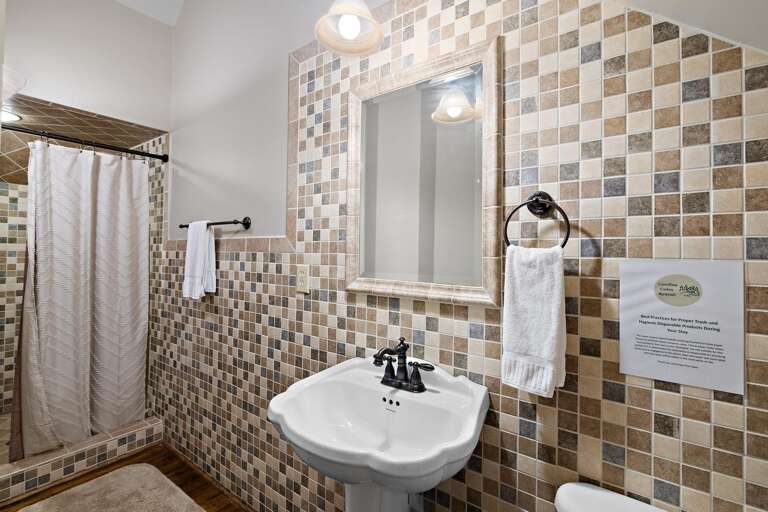 Private In-Law Suite above Garage with Full Bathroom