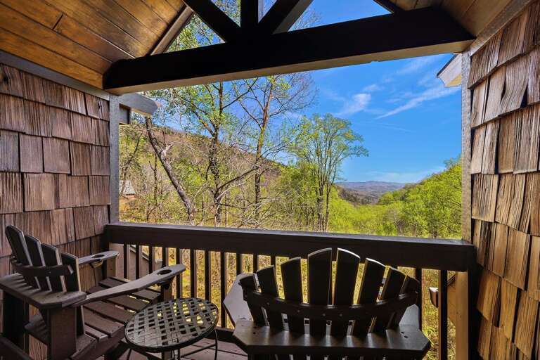 Private In-Law Suite above Garage with Juliette Deck