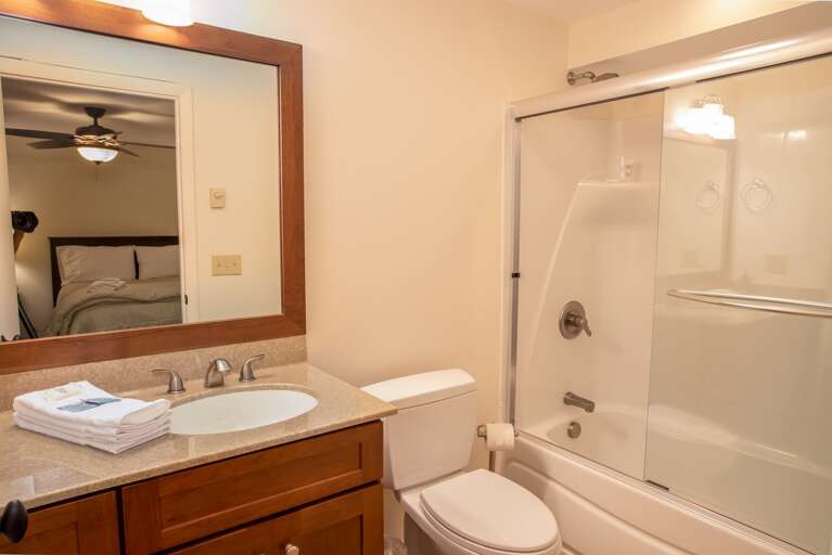 Private EnSuite Bathroom for Lower Level Queen Suite, with Tub and Shower Combo Private EnSuite Bathroom for Lower Level Queen Suite, with Tub and Shower Combo