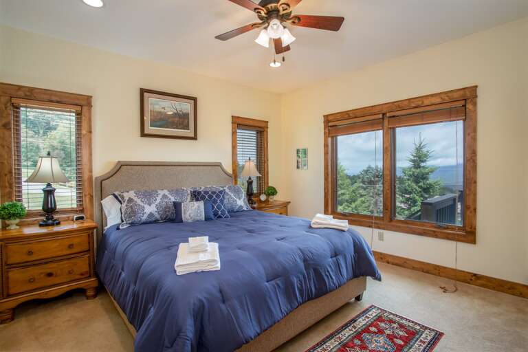 King Master Suite on Main Level with Private EnSuite Master Bathroom