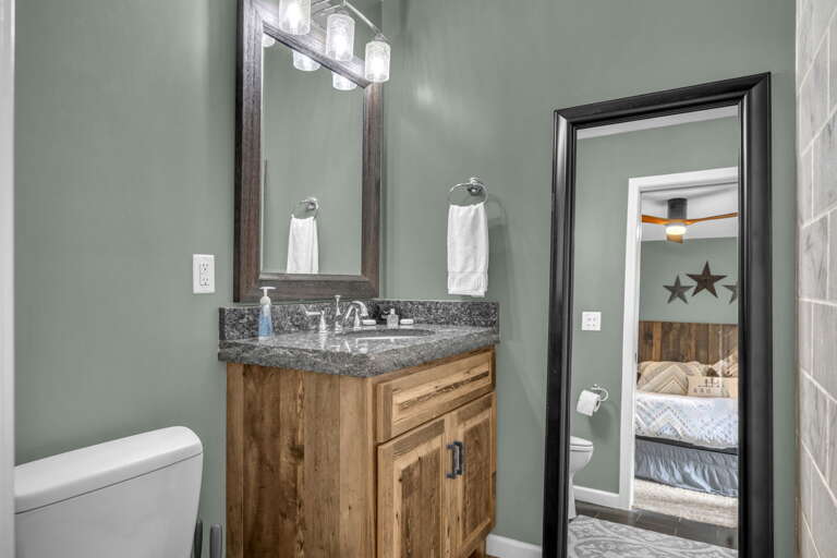King Suite Ensuite Bathroom