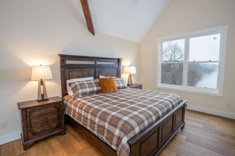Upper Level King Bedroom