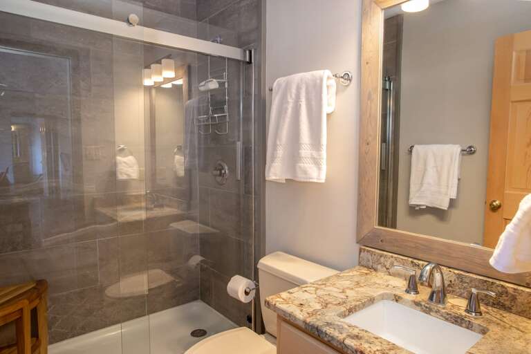 Full Hallway Bathroom on Lower Level, between King and Bunk Bedrooms