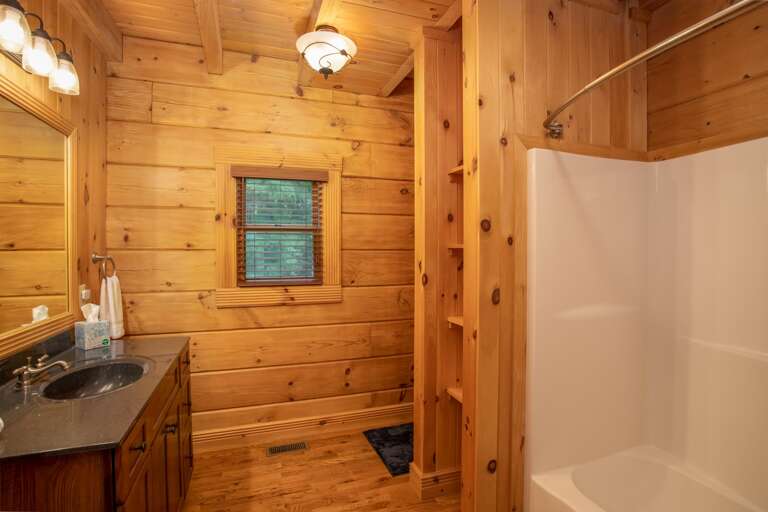 Master Bathroom Master Bathroom