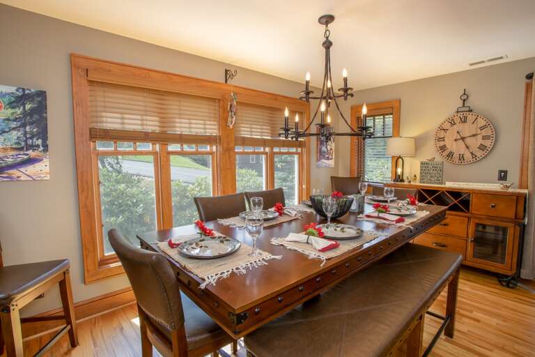 Dining Area Accommodates Six