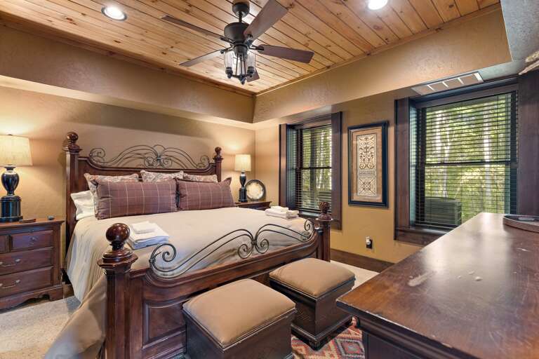 Lower Level Chalet Alpine Room