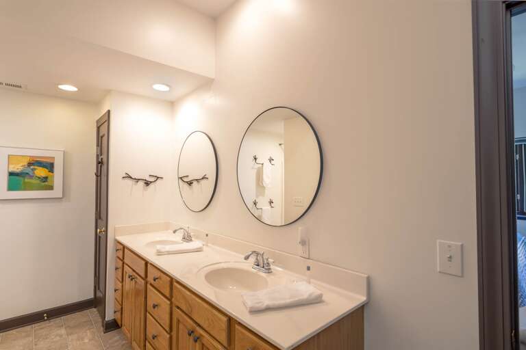King Suite Bathroom has Double Vanity Sinks