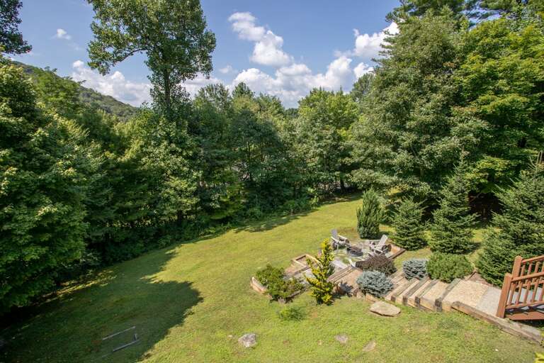Path from Lower Deck to the Fire Pit