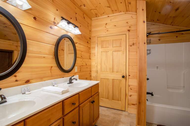 Master bathroom Master bathroom