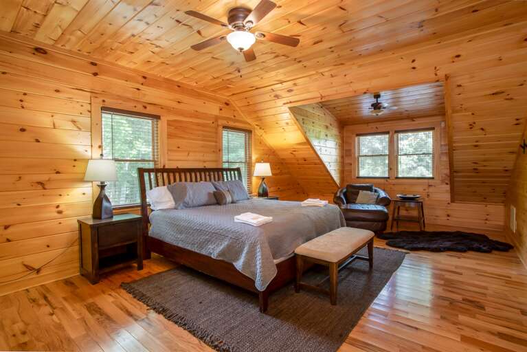 Master king bedroom upstairs Master king bedroom upstairs