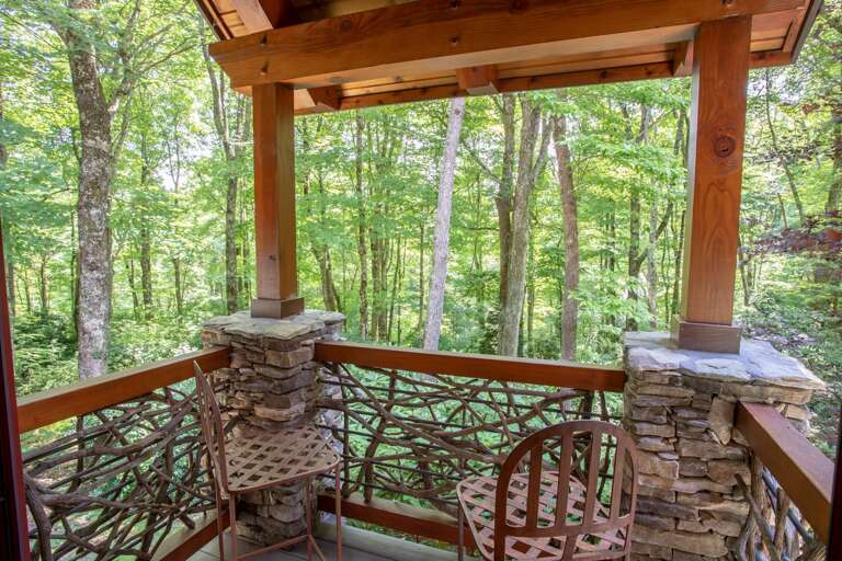 Cozy Porch, private to Master Suite!