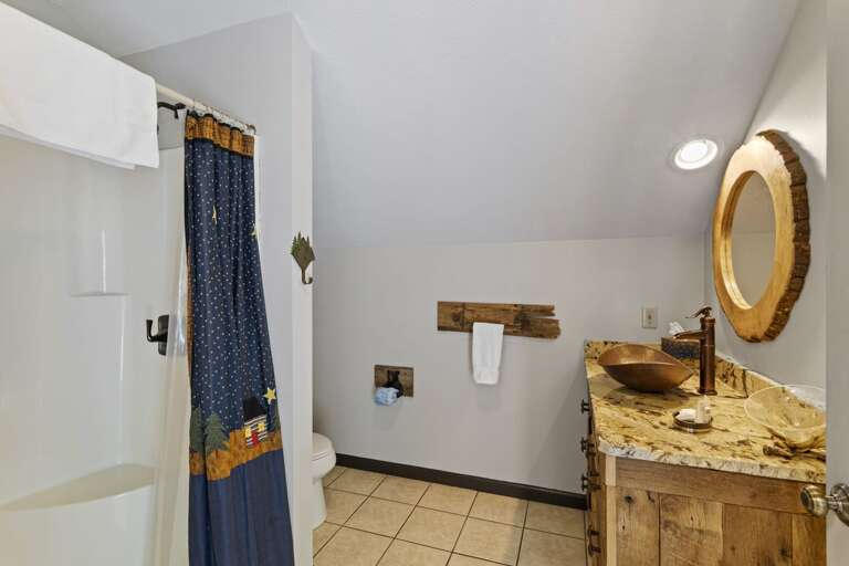 Full Apartment Bathroom Full Apartment Bathroom