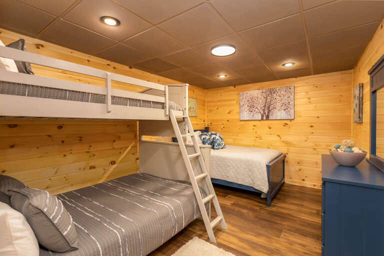 Twin and Twin-over-Full Bunk Room on the Lower Level Twin and Twin-over-Full Bunk Room on the Lower Level