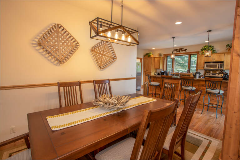 Room for 6 at the Dining Table and 4 at the Bar Top