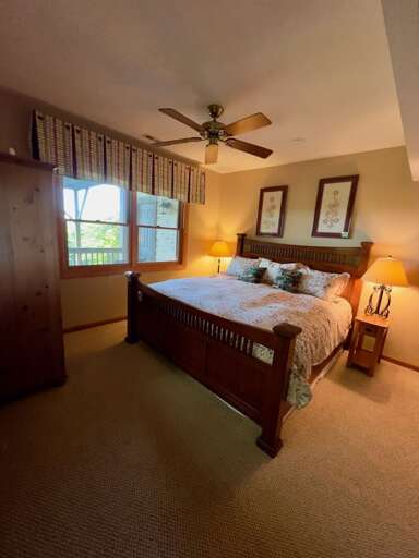 Lower Level Suite with HD Smart TV, Private Covered View Deck, and Ensuite Bathroom! Lower Level Suite with HD Smart TV, Private Covered View Deck, and Ensuite Bathroom!