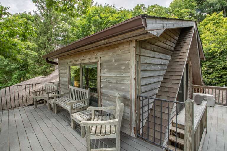 Private Rooftop Deck off of Master Suite