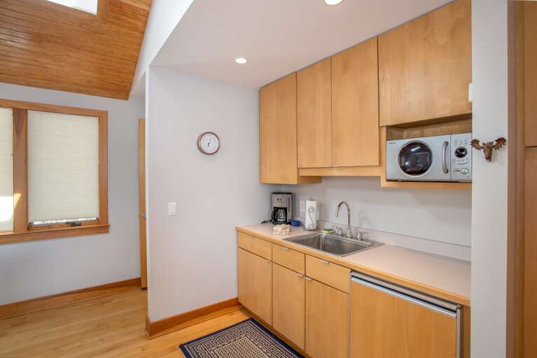 Efficiency Kitchen in Studio Apartment Efficiency Kitchen in Studio Apartment