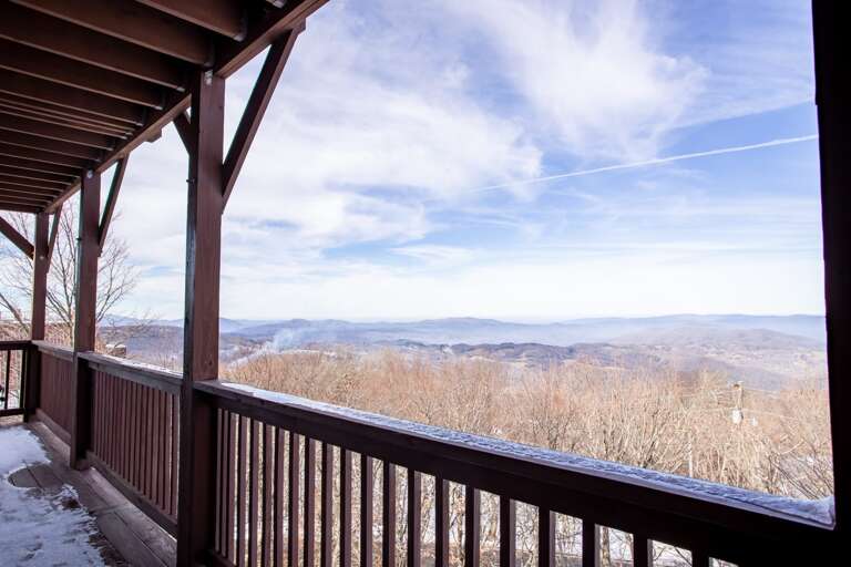 Long Range Views from Every Floor at Southern Star Lodge