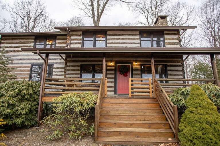 Steps Up from Front Yard to Front Porch and Main Entry Steps Up from Front Yard to Front Porch and Main Entry