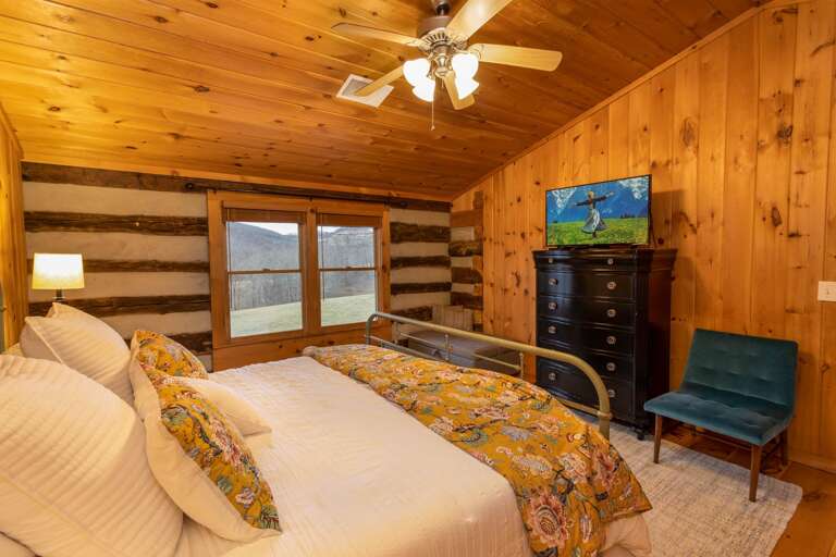 Upper King Bedroom with Mountain Views, HD Smart TV, and Single Sleeper Chair Upper King Bedroom with Mountain Views, HD Smart TV, and Single Sleeper Chair