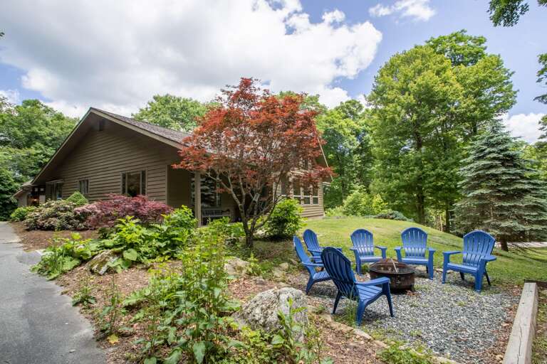 Fire pit to enjoy a warm fire on a cool evening