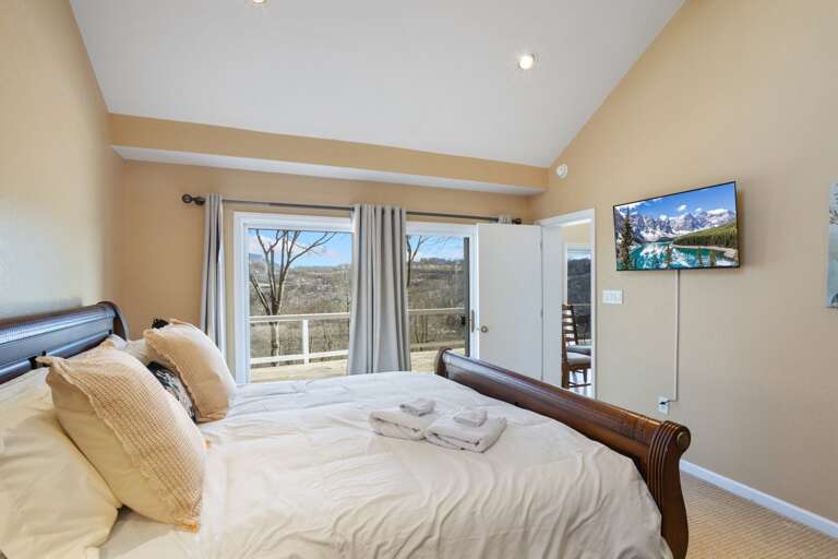 King Suite with TV and Private Bathroom