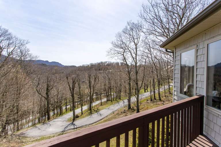 Curved Approach to the Cabin