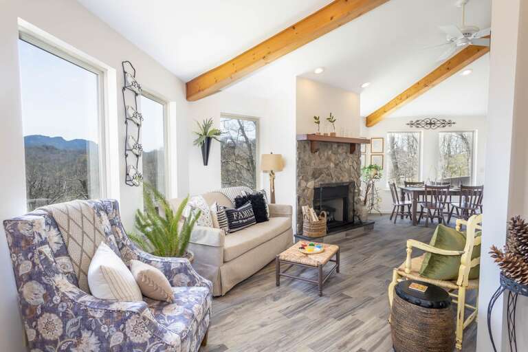 Lots of Seating, Pillows and Throws