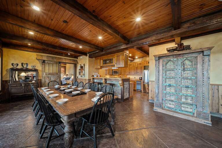 Lower Level Dining and Kitchen Area