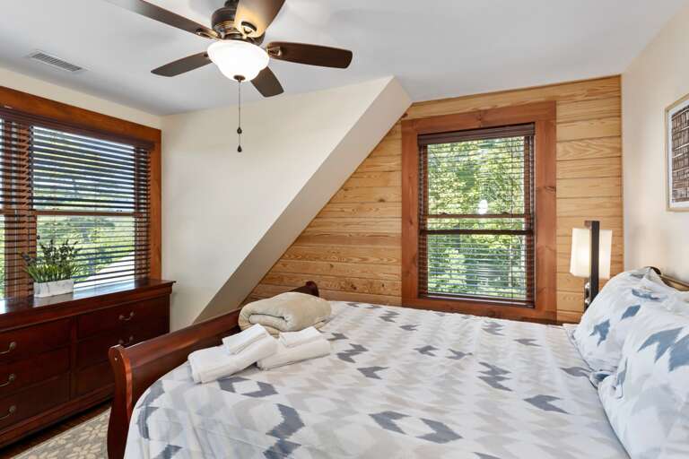 Second Upper Level Queen Bedroom