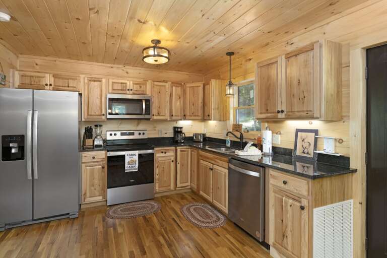 Stainless Appliances and Granite Countertops