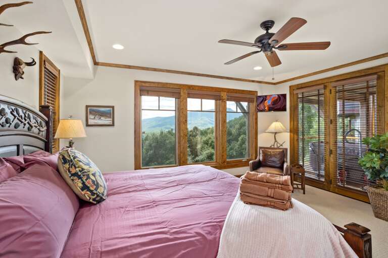 King Bed and Mountain Views in the Frasier Room