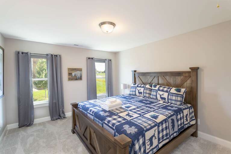 Upstairs King Bedroom