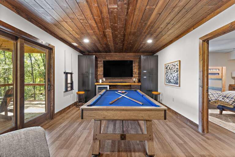Wet Bar and TV in the Game Room
