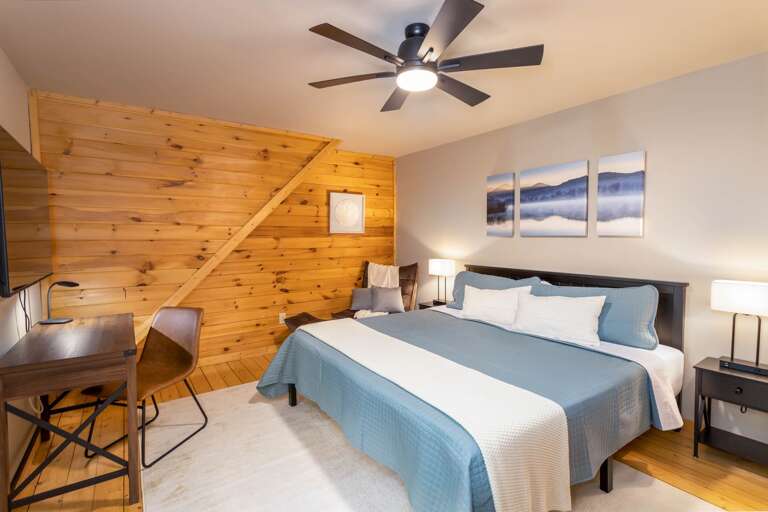 Upper Level King Bedroom Upper Level King Bedroom