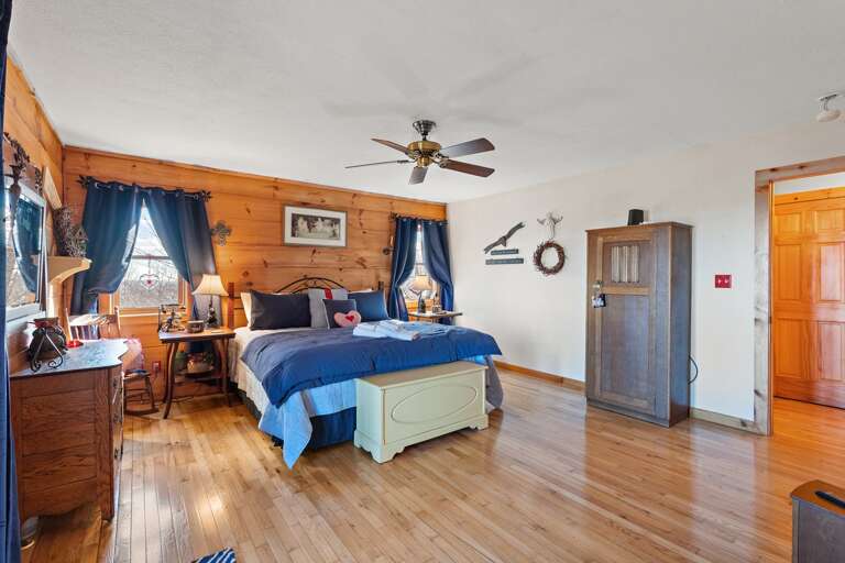 Master Bedroom with a Private Ensuite Bathroom