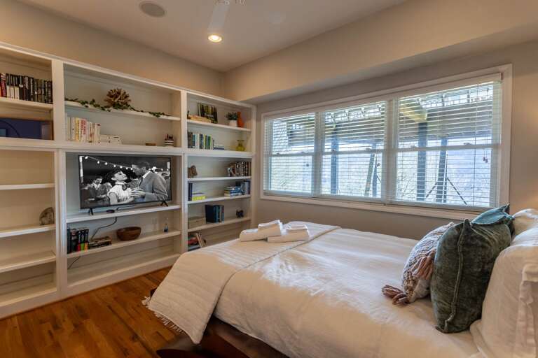TV in the Queen Bedroom