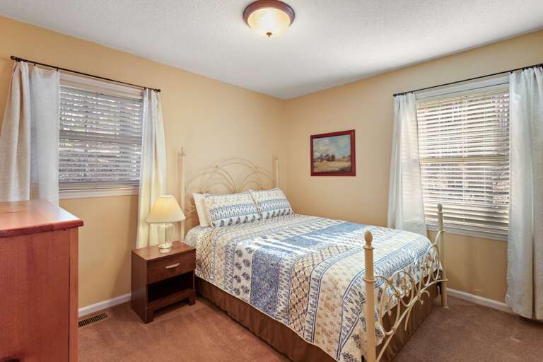 Main Floor Queen Bedroom