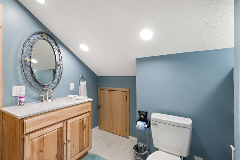 Upstairs Bathroom Upstairs Bathroom