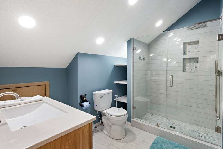 Upstairs Ensuite Bathroom with Tile Step in Shower Upstairs Ensuite Bathroom with Tile Step in Shower