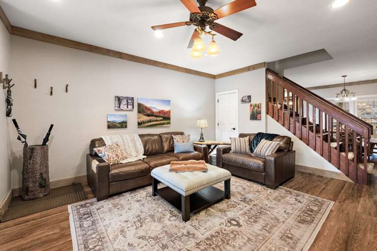 Leather Furniture in the Cozy Living Space Leather Furniture in the Cozy Living Space