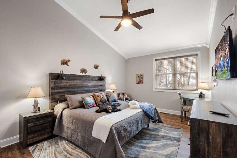 Third Upper Floor Bedroom with a King Bed Third Upper Floor Bedroom with a King Bed