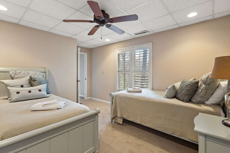 Twin Bedroom Downstairs