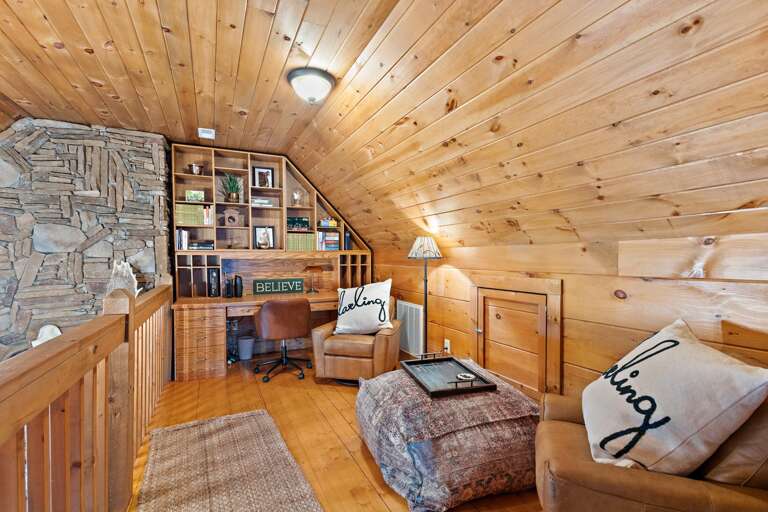 Cozy Loft with Work Desk and Seating