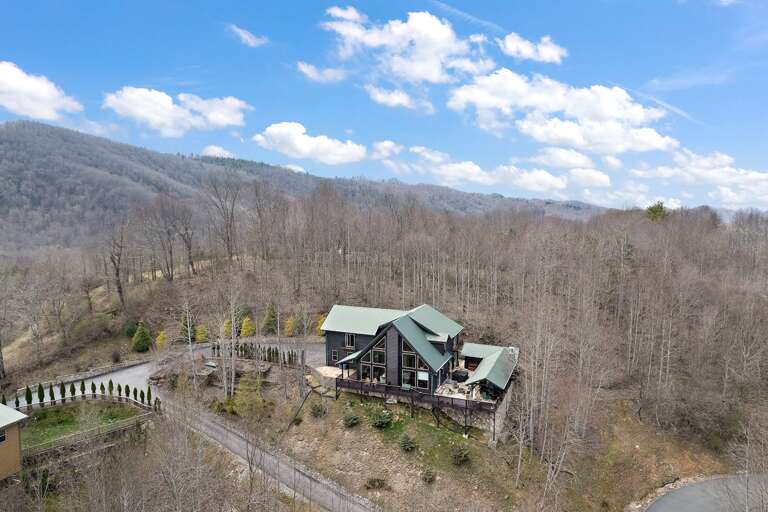 Book Your Stay at Mountain Thyme Today! Book Your Stay at Mountain Thyme Today!