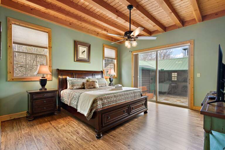 Master Bedroom with Access to the Patio Master Bedroom with Access to the Patio
